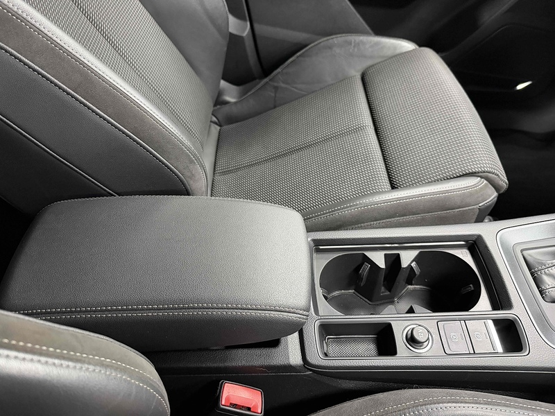 Audi Q3 TFSI S line - U2159