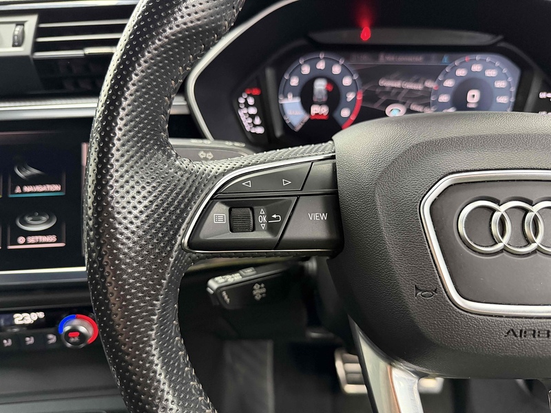 Audi Q3 TFSI S line - U2159