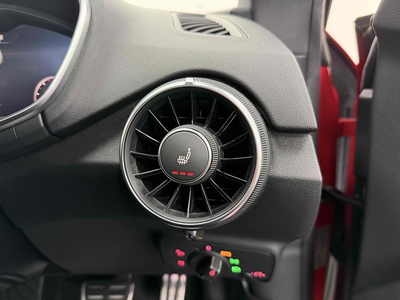 Audi TT TFSI Sport Edition - U2161