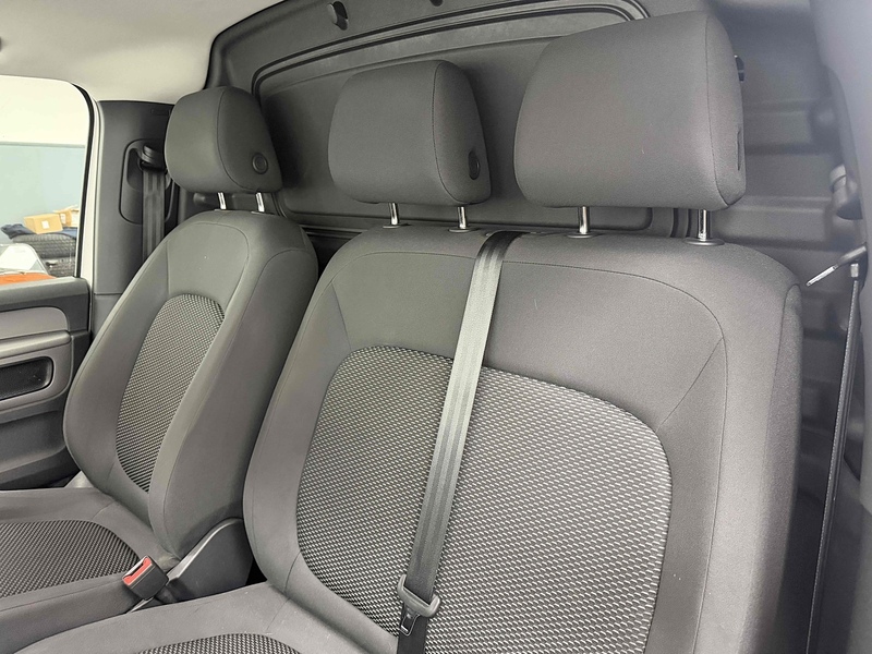 Volkswagen ID. Buzz Cargo Pro Commerce Plus - U2163