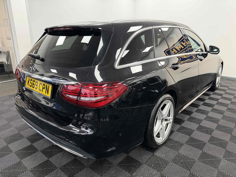 Mercedes-Benz C Class C200d AMG Line - U2164