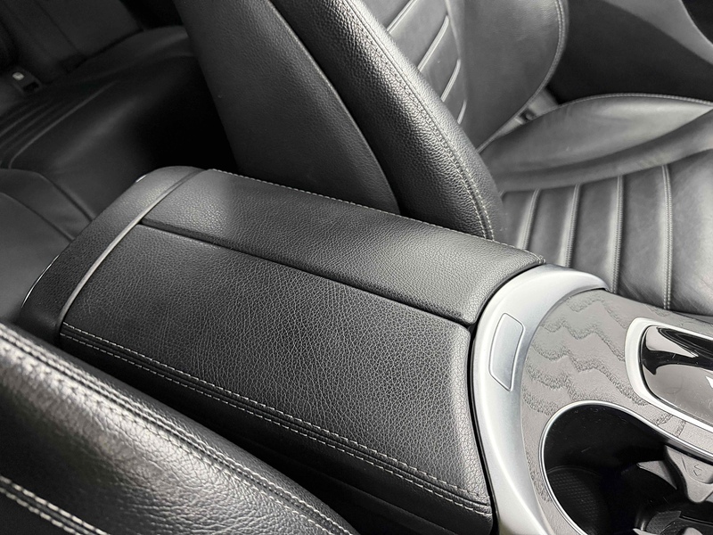 Mercedes-Benz C Class C200d AMG Line - U2164