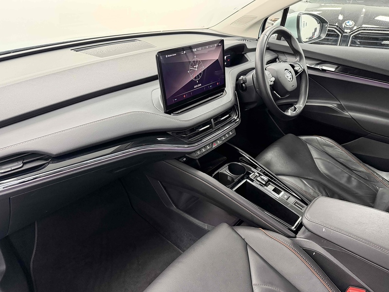 Skoda Enyaq 80 Suite - U2165