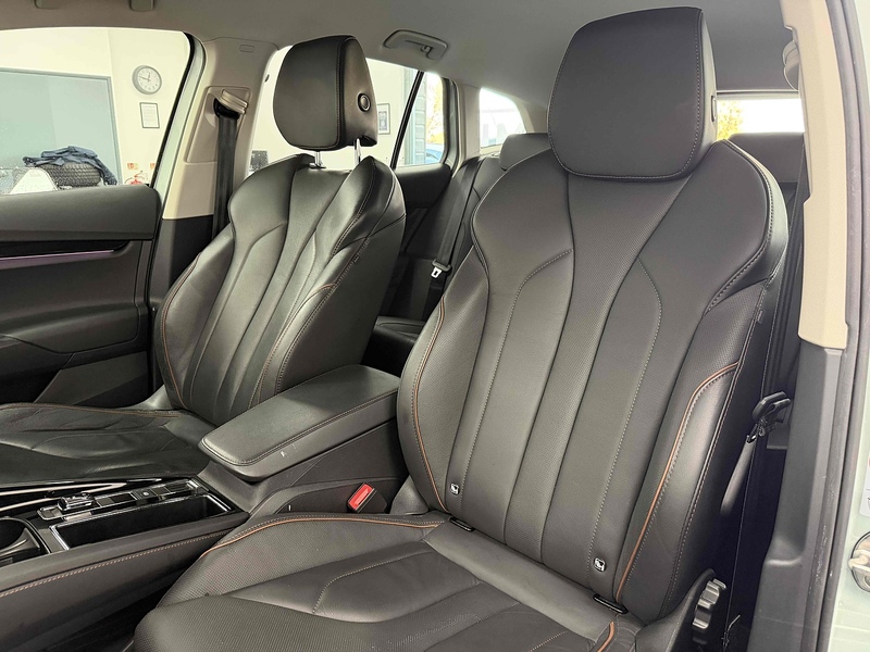 Skoda Enyaq 80 Suite - U2165