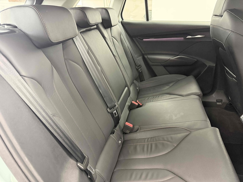 Skoda Enyaq 80 Suite - U2165