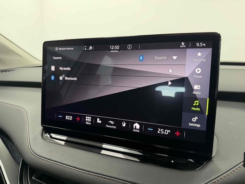 Skoda Enyaq 80 Suite - U2165