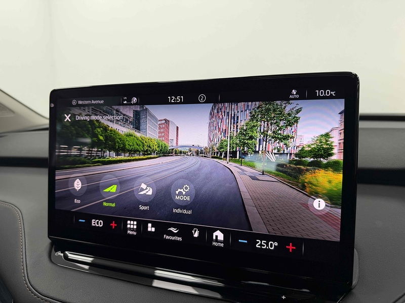 Skoda Enyaq 80 Suite - U2165