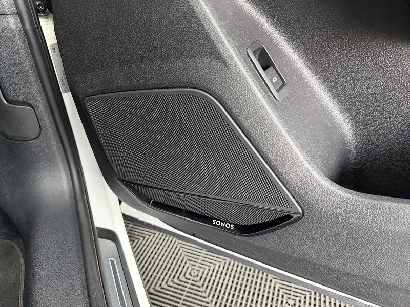 Audi Q3 TFSI CoD Black Edition - U2167