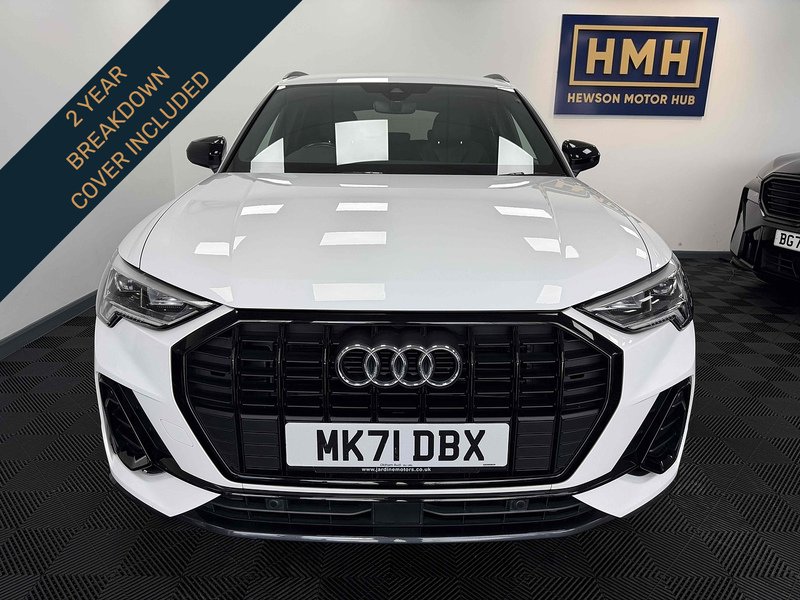 Audi Q3 TFSI CoD Black Edition - U2167