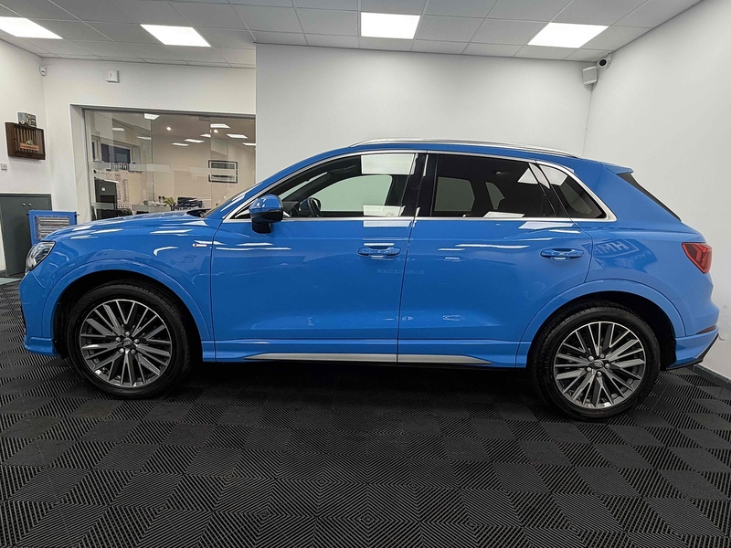 Audi Q3 TFSI CoD S line - U2176