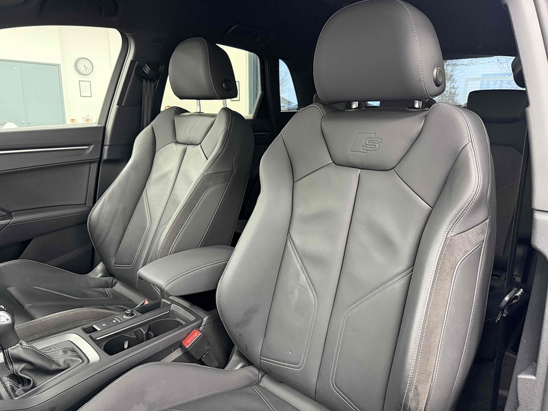 Audi Q3 TFSI CoD S line - U2176