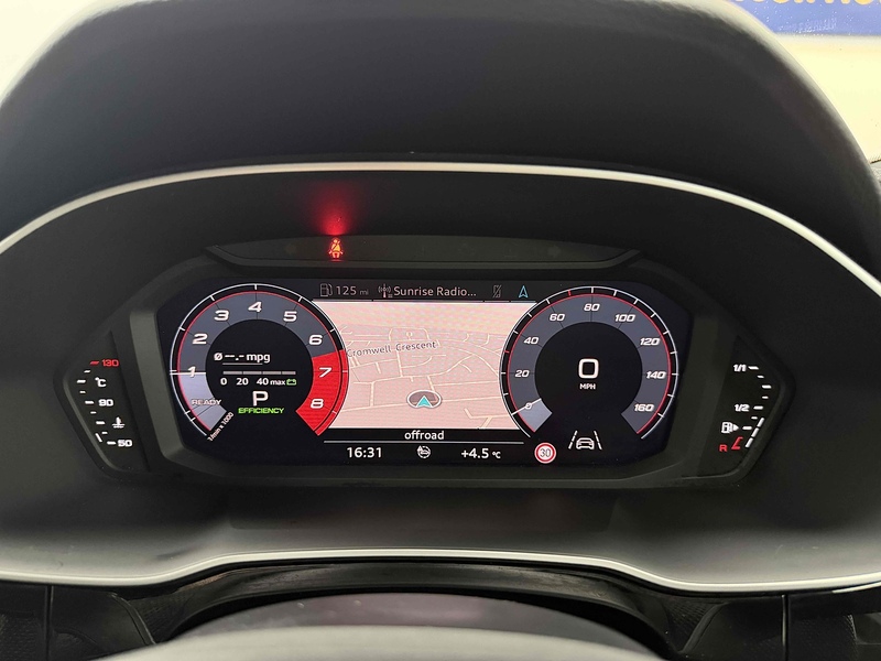 Audi Q3 TFSI CoD S line - U2176