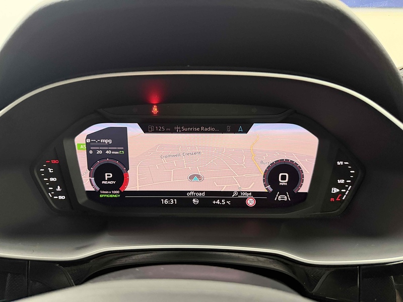 Audi Q3 TFSI CoD S line - U2176