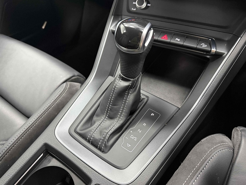 Audi Q3 TFSI CoD S line - U2176