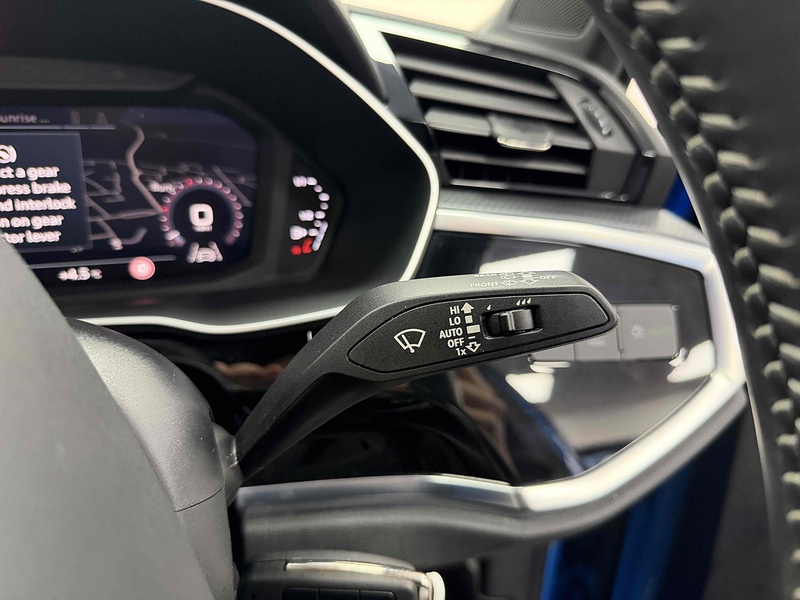 Audi Q3 TFSI CoD S line - U2176