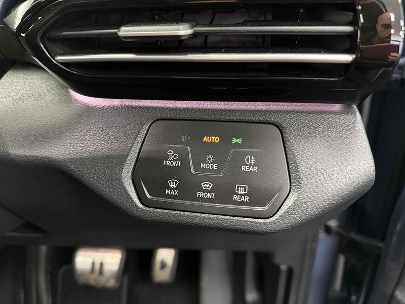 Volkswagen ID.5 GTX Style - U2184