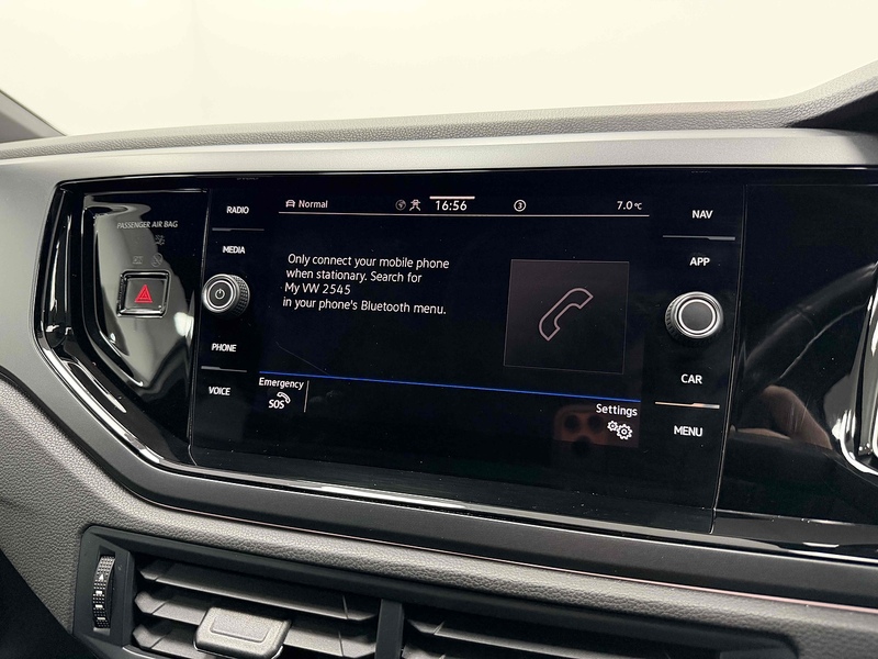 Volkswagen Taigo TSI R-Line - U2185