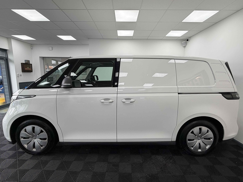 Volkswagen ID. Buzz Cargo Pro Commerce Plus - U2187