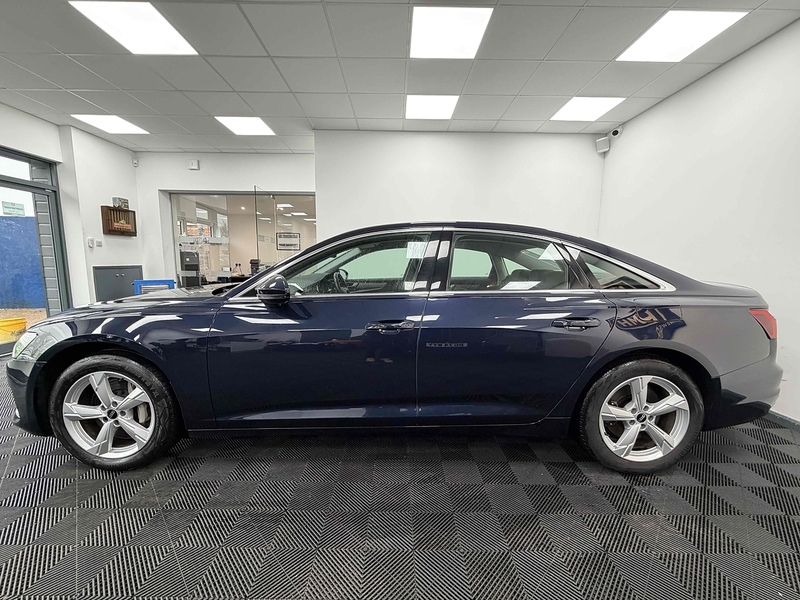 Audi A6 Saloon TFSIe Sport - U2188