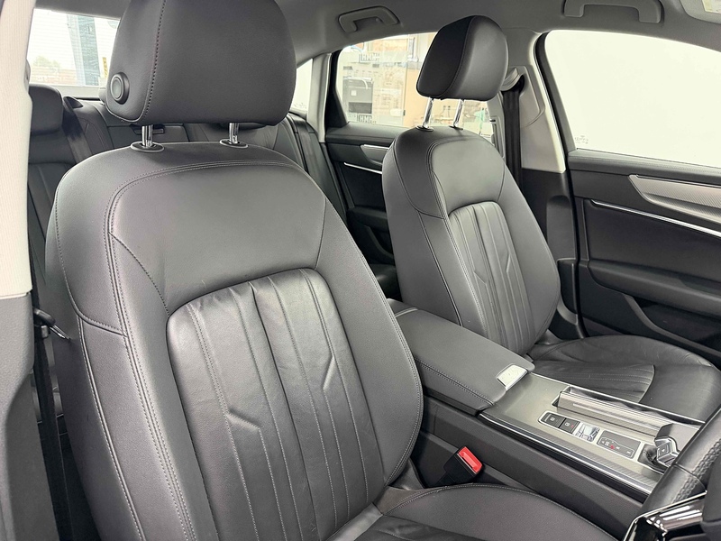 Audi A6 Saloon TFSIe Sport - U2188