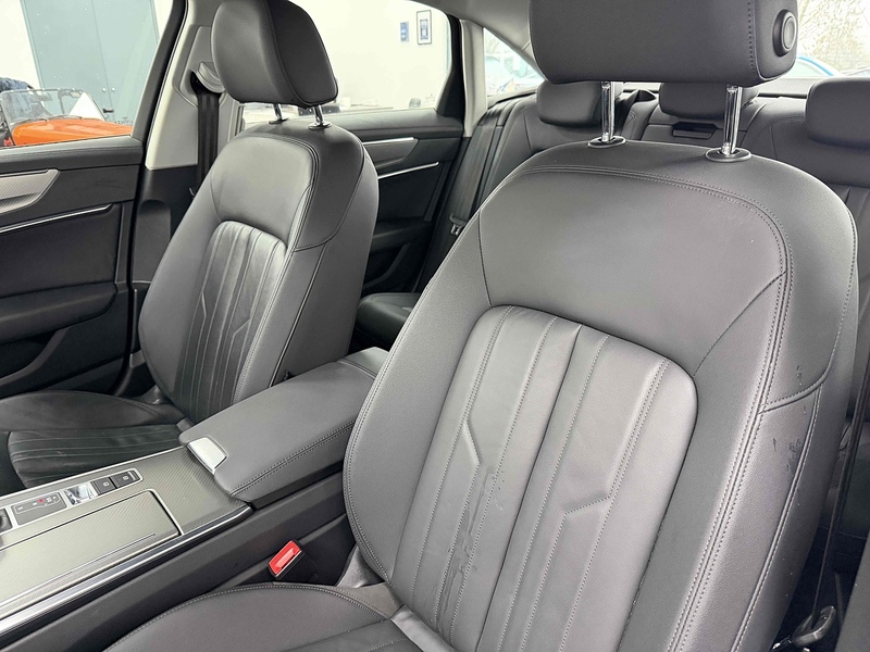 Audi A6 Saloon TFSIe Sport - U2188