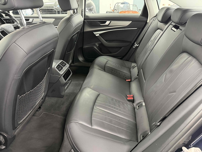 Audi A6 Saloon TFSIe Sport - U2188