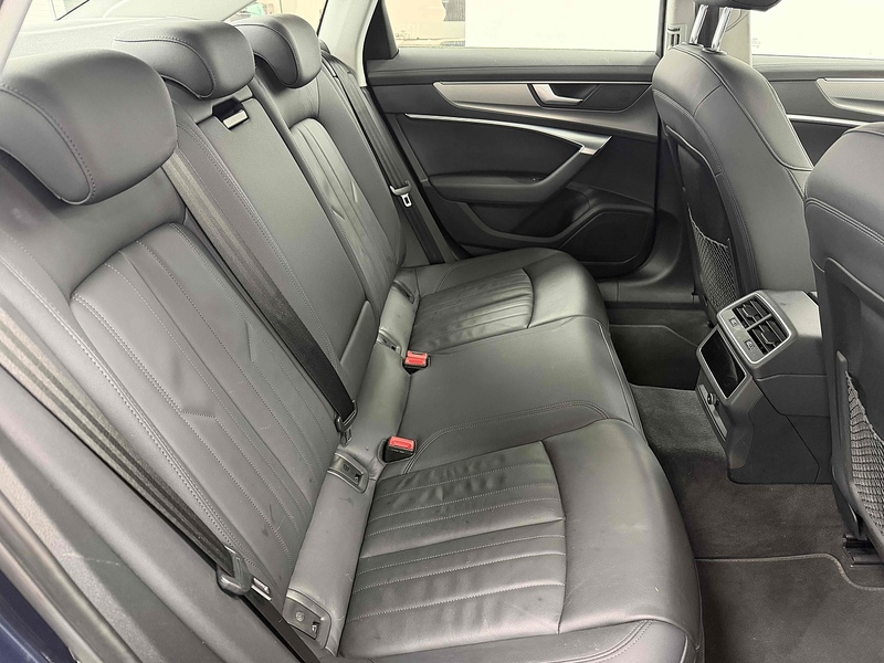 Audi A6 Saloon TFSIe Sport - U2188