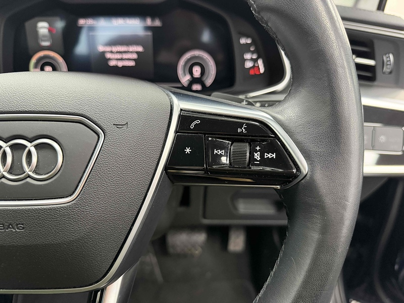 Audi A6 Saloon TFSIe Sport - U2188