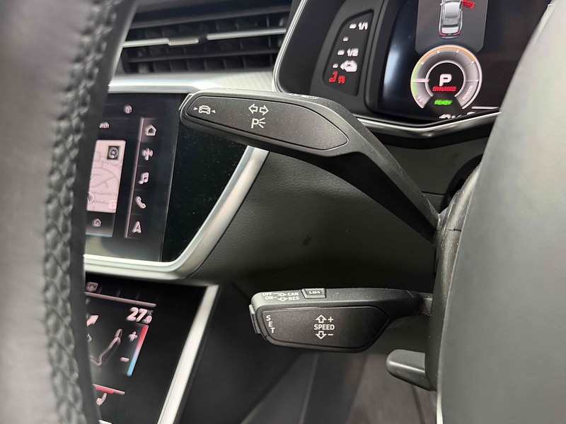 Audi A6 Saloon TFSIe Sport - U2188