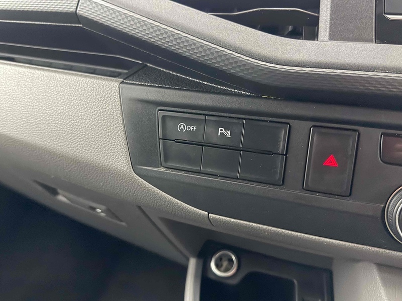 Volkswagen Transporter TDI T28 Startline - U2189