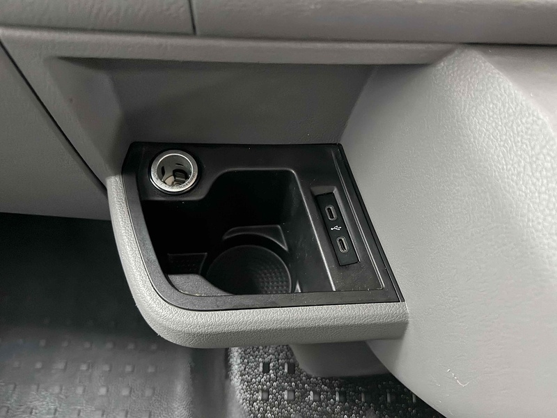 Volkswagen Transporter TDI T28 Startline - U2189