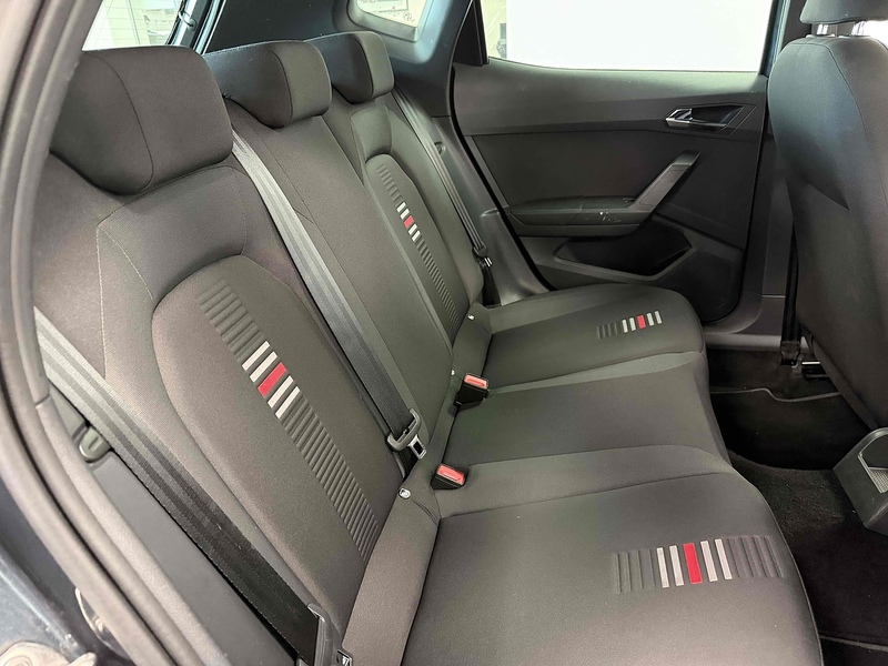 SEAT Arona TSI FR - U2192