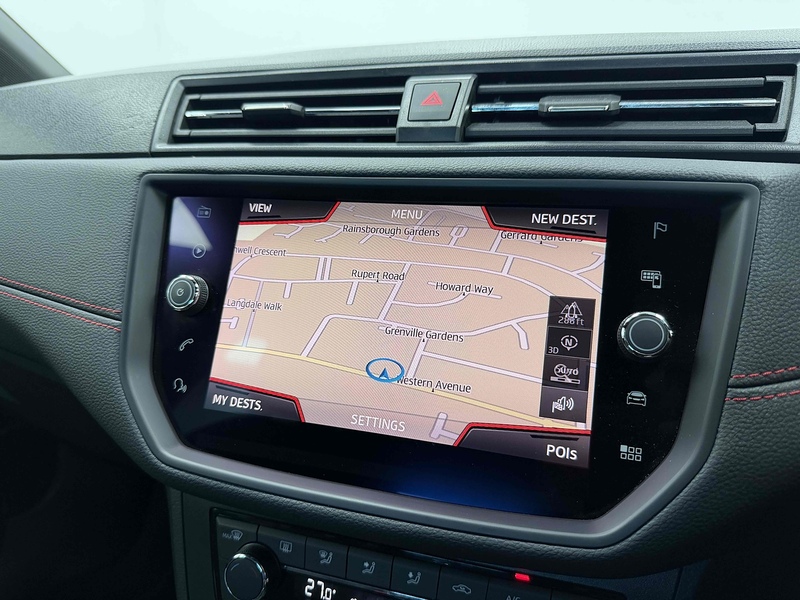 SEAT Arona TSI FR - U2192