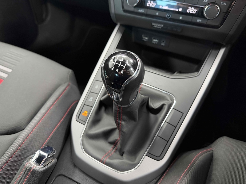 SEAT Arona TSI FR - U2192