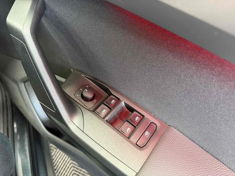 SEAT Arona TSI FR - U2192