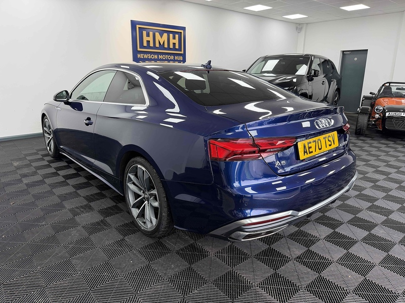 Audi A5 TFSI S line - U2195
