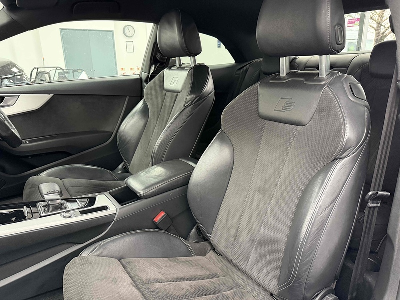 Audi A5 TFSI S line - U2195