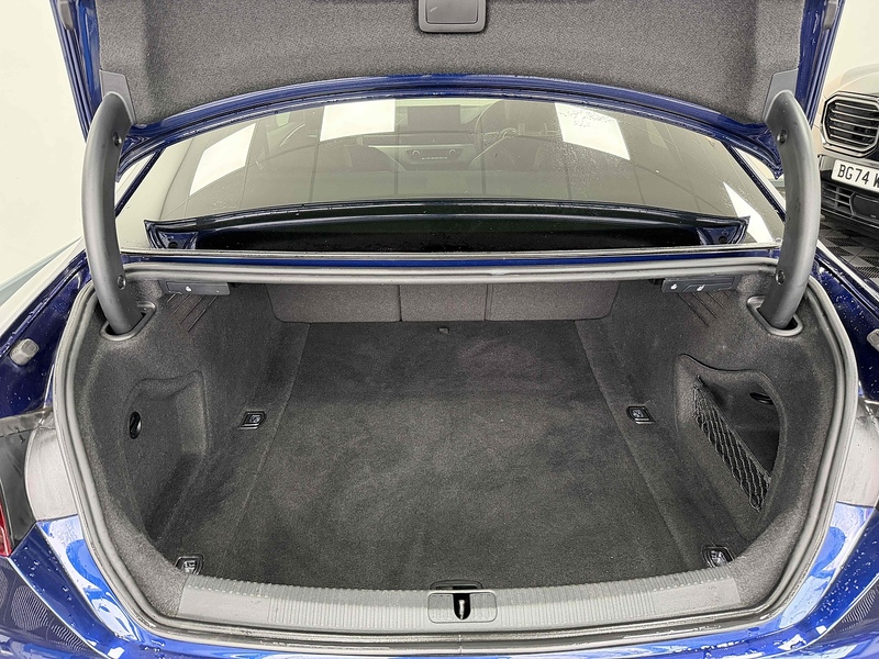 Audi A5 TFSI S line - U2195