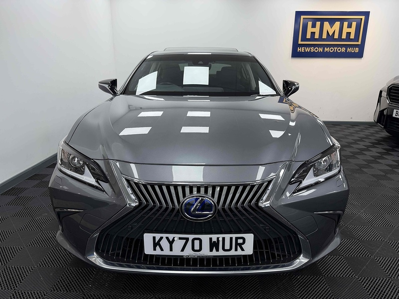 Lexus ES 300h - U2202