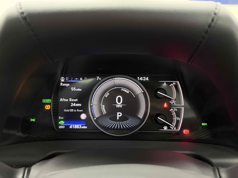 Lexus ES 300h - U2202