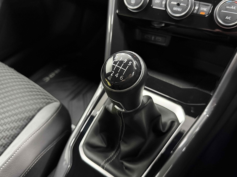 Volkswagen T-Roc TDI EVO R-Line - U2203