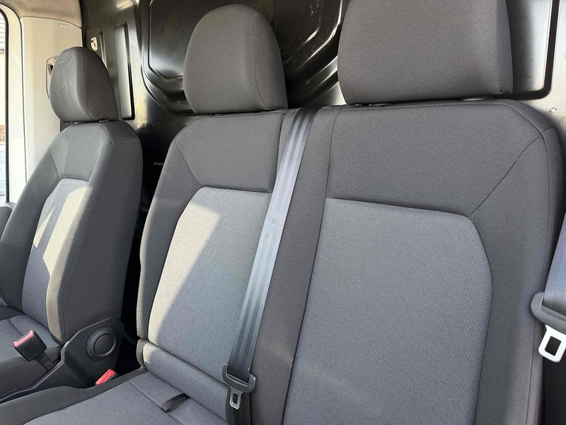 Volkswagen Crafter TDI CR30 Startline - U2204