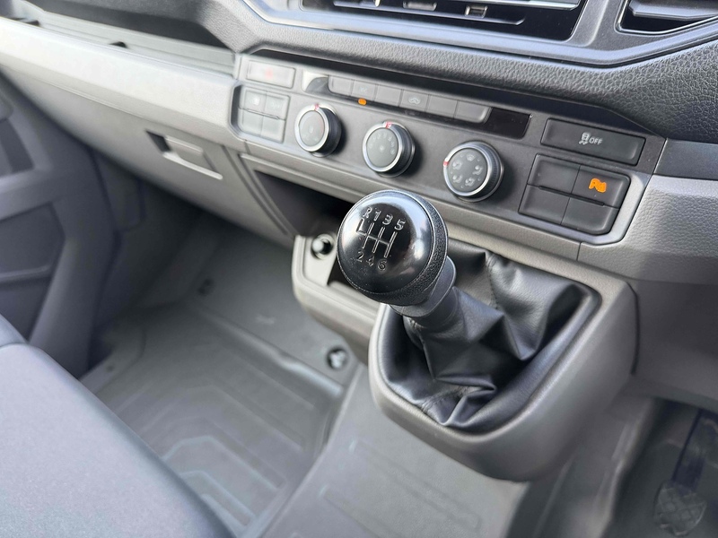 Volkswagen Crafter TDI CR30 Startline - U2204