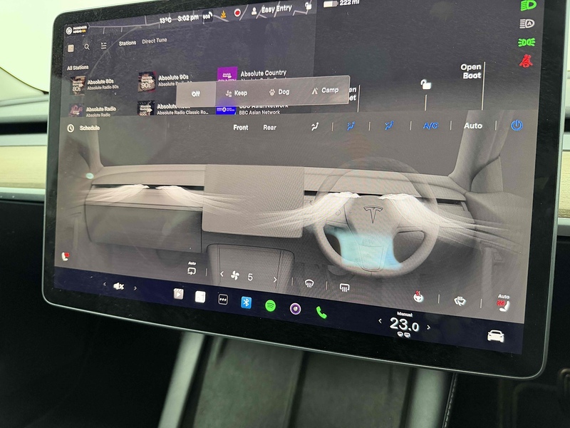Tesla Model 3 Long Range - U2205
