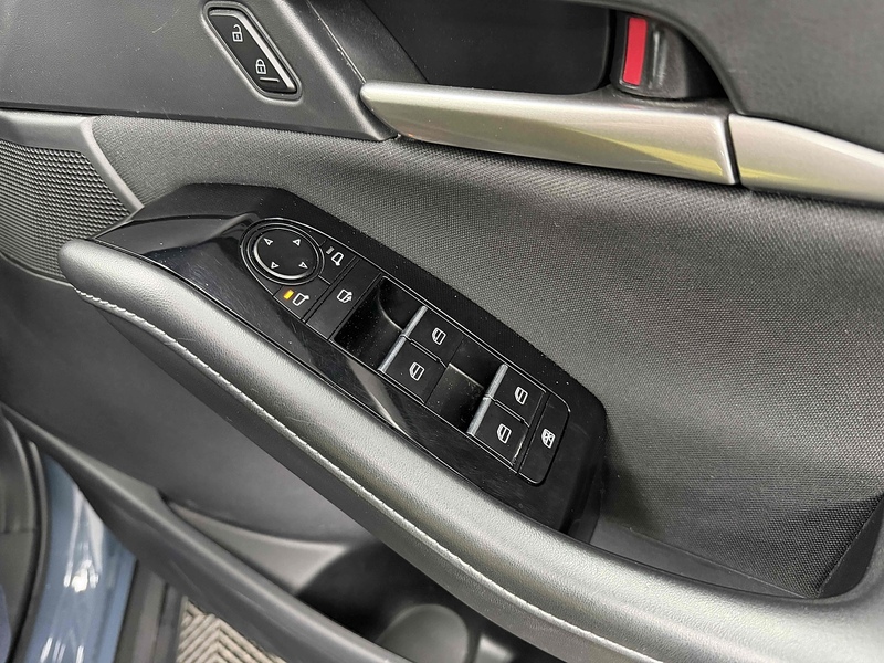 Mazda CX-30 e-SKYACTIV G MHEV SE-L Lux - U2206