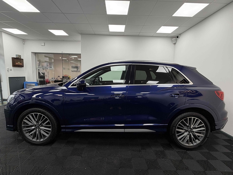Audi Q3 TFSI CoD S line - U2210