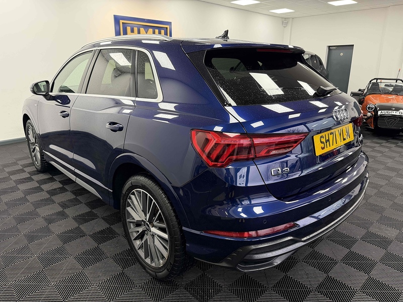 Audi Q3 TFSI CoD S line - U2210