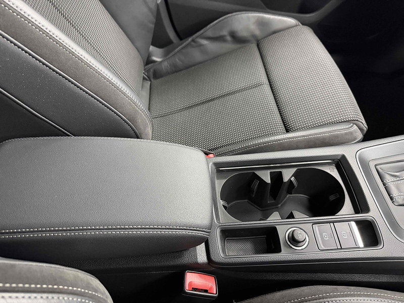 Audi Q3 TFSI CoD S line - U2210