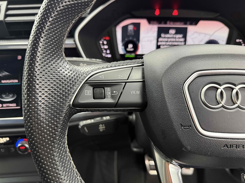 Audi Q3 TFSI CoD S line - U2210