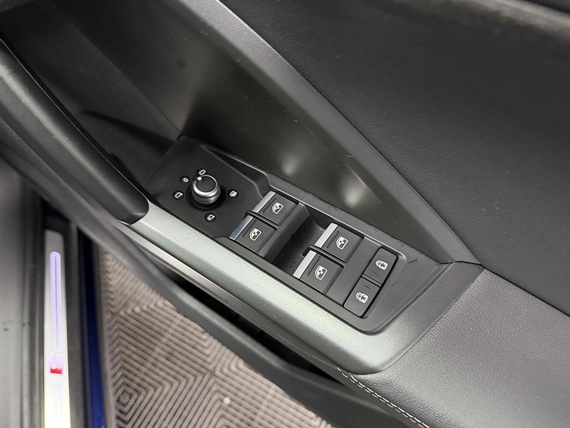 Audi Q3 TFSI CoD S line - U2210